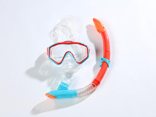 Preste atención a estos cuatro puntos en el uso diario de las gafas de buceo